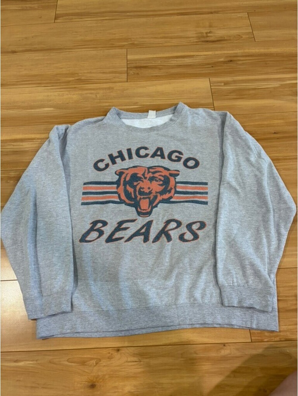 Vintage 90s Chicago Bears Roaring Mascot Logo Crewneck Sweatshirt - Grey Large